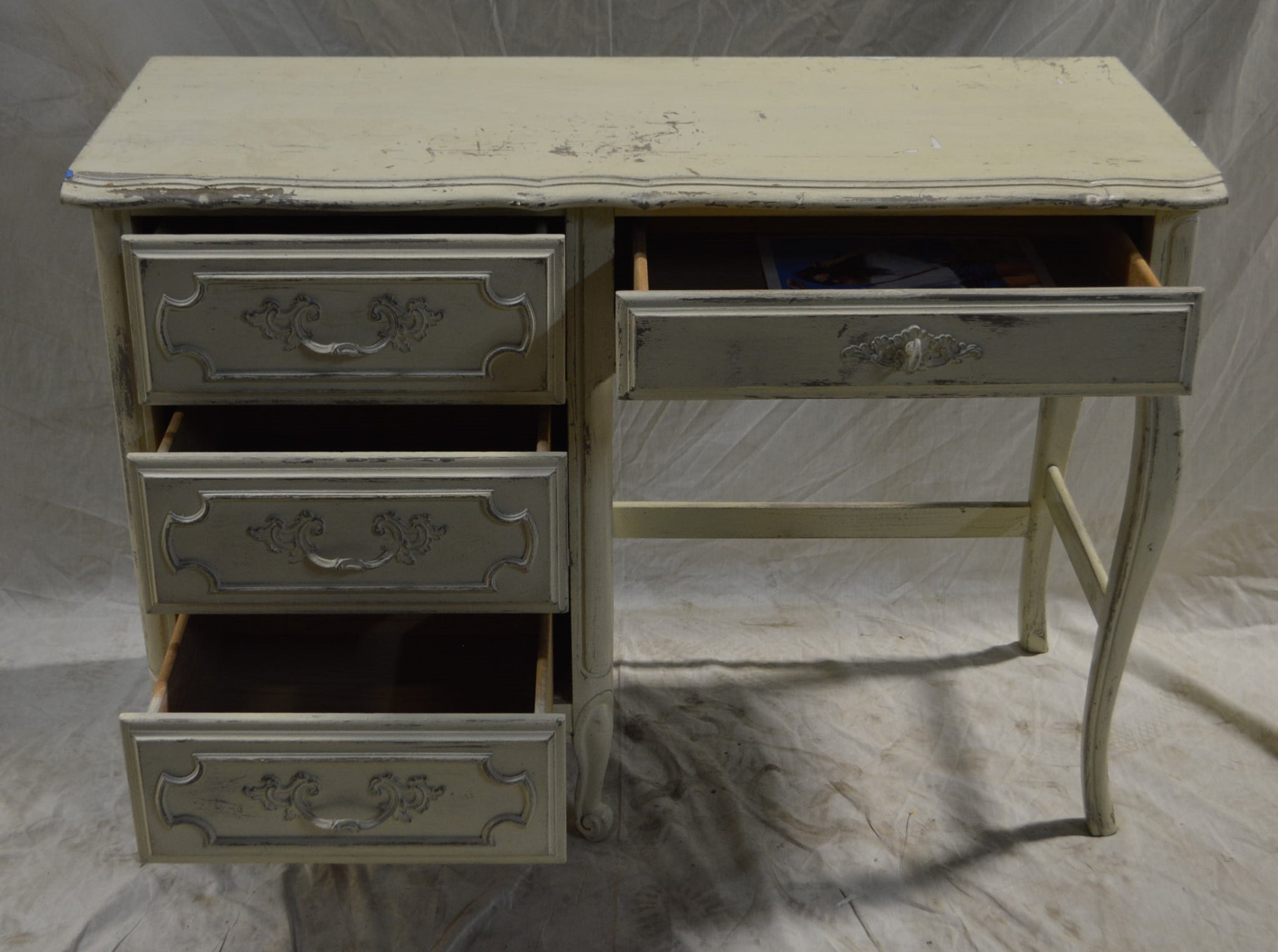 Used Young Teen College Writing Desk White Northside Prop