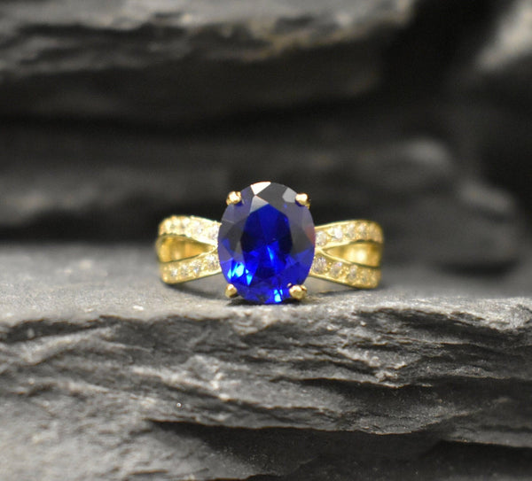 Diamond Ring, Sapphire Ring, Created Sapphire, Gold Engagement Ring, Gold Vintage Ring, Royal Blue Ring, Solitaire Ring, Solid Silver Ring