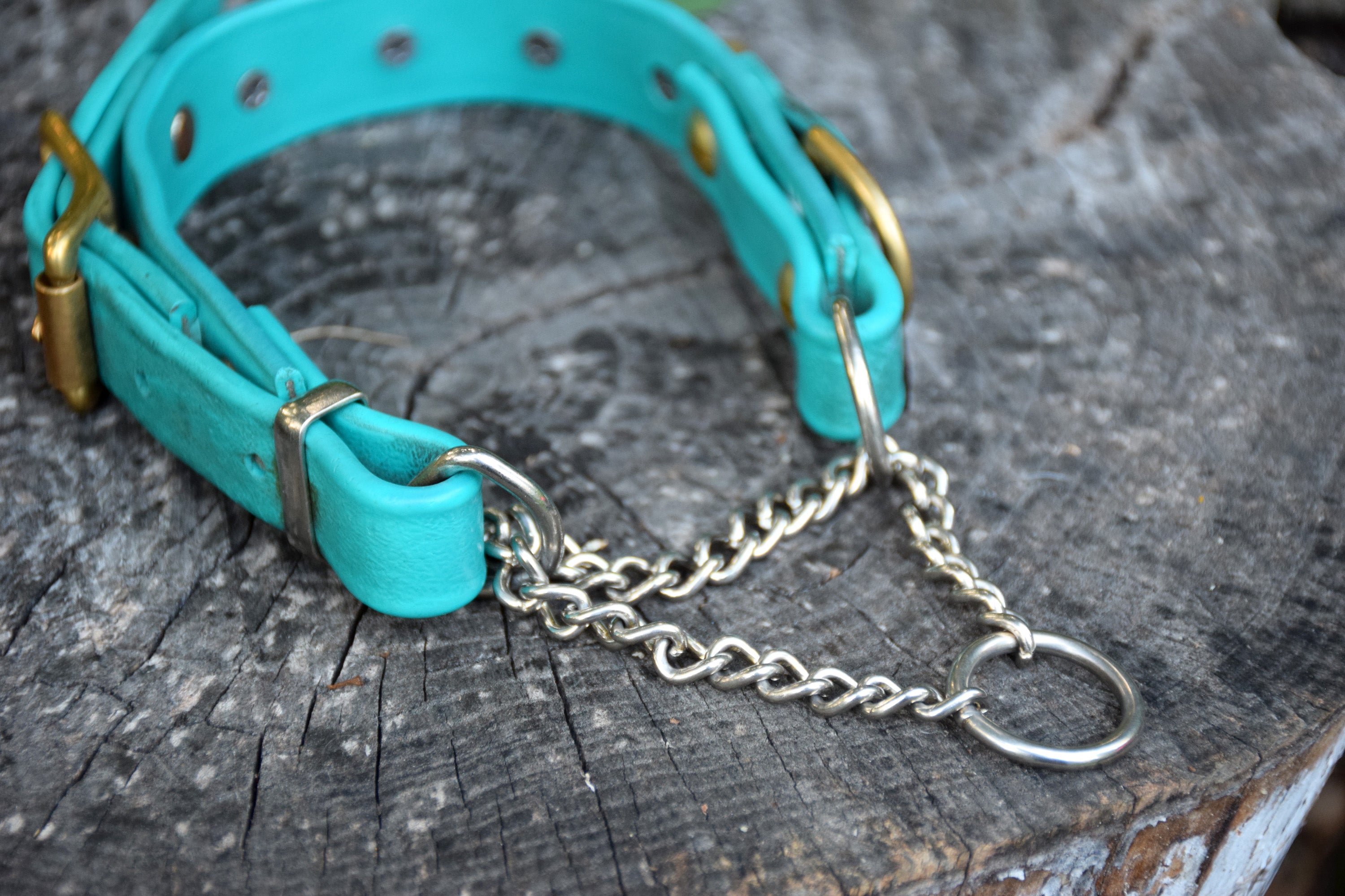DogDog Goose - Handmade Collars and Accessories Made in Canada
