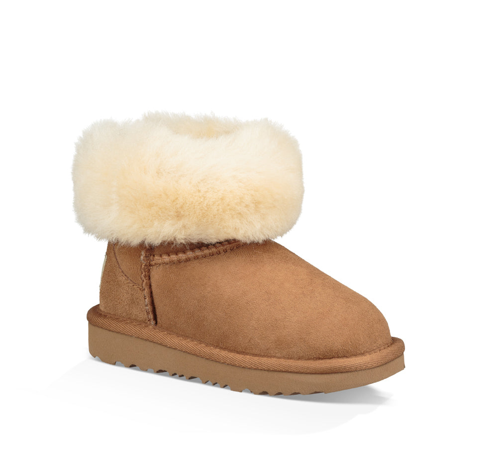 Classic Mini II in Chestnut by UGG