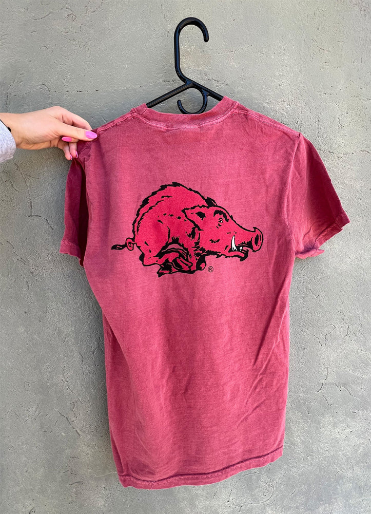 70's Hog Pocket Tee by Southern Trend