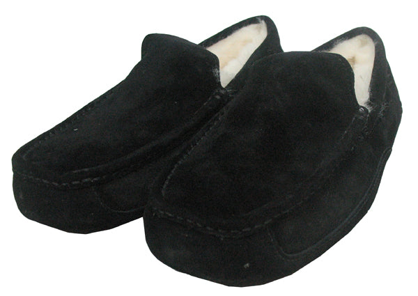 Ascot in Black by UGG