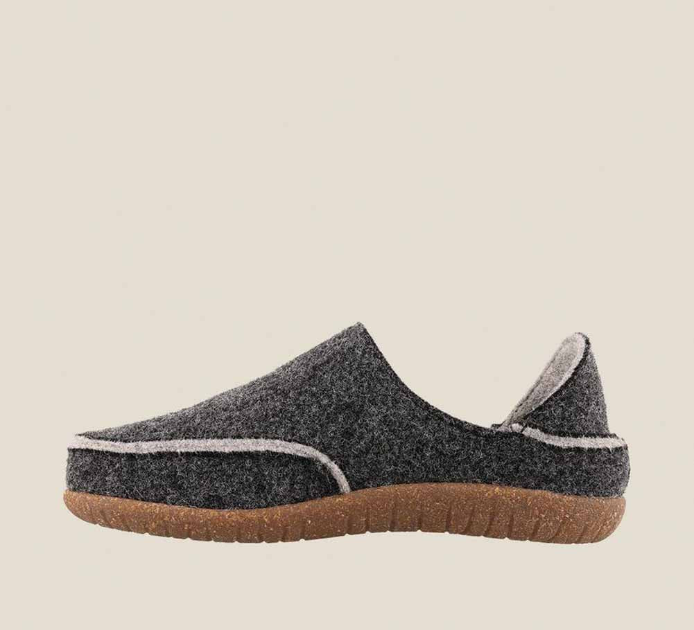 Convertawool in Charcoal by Taos