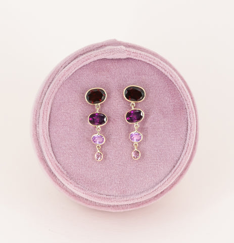 Thea's completed gradient earrings!