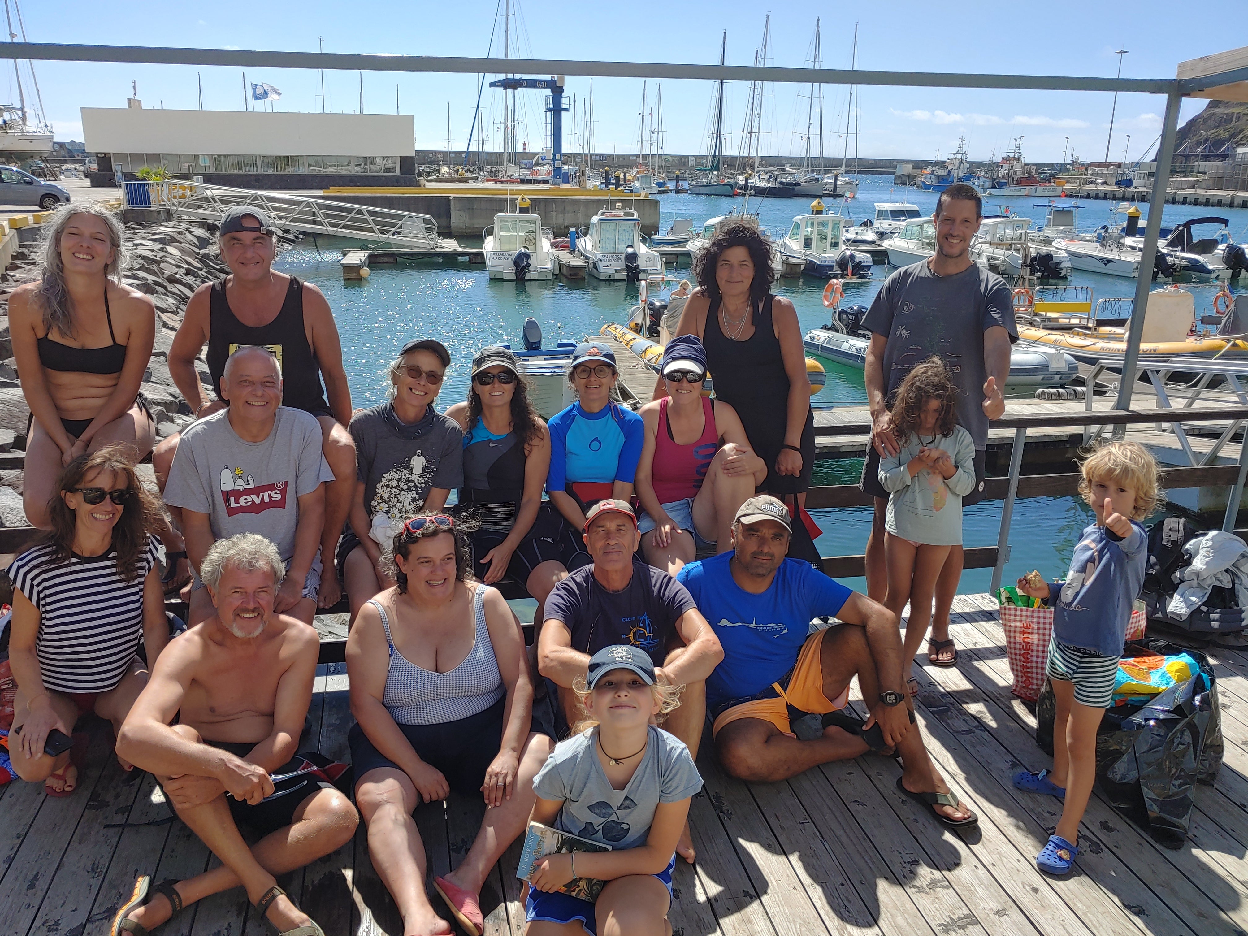 Neon Joyride Wahoo Diving Clube Naval Cleanup Crew Marina Vila Do Porto Santa Maria