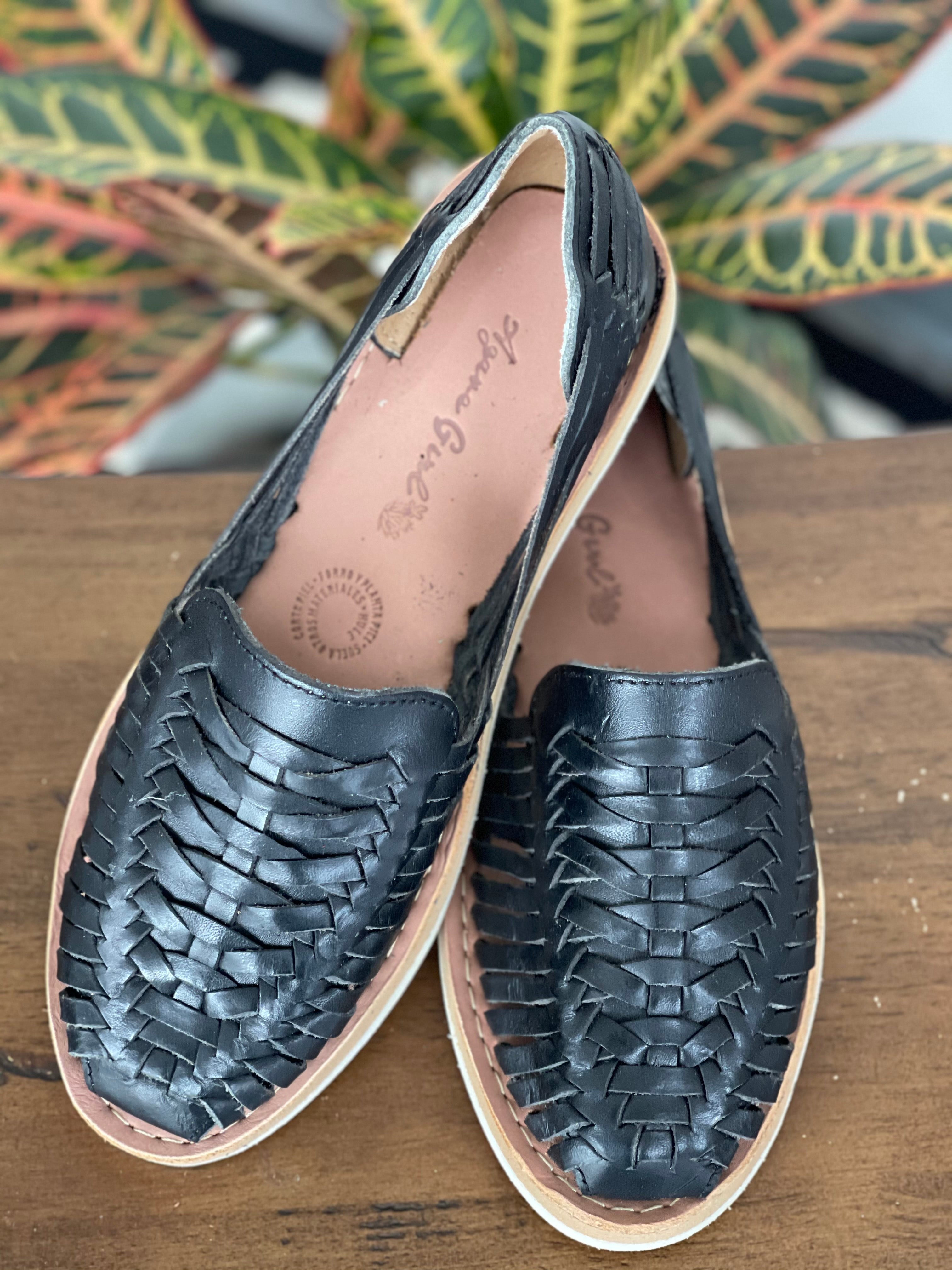 Itzel Huaraches Black (NEW) — Agave Girl Boutique