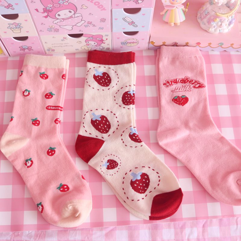 Cute Strawberry Socks PN2145 – Pennycrafts