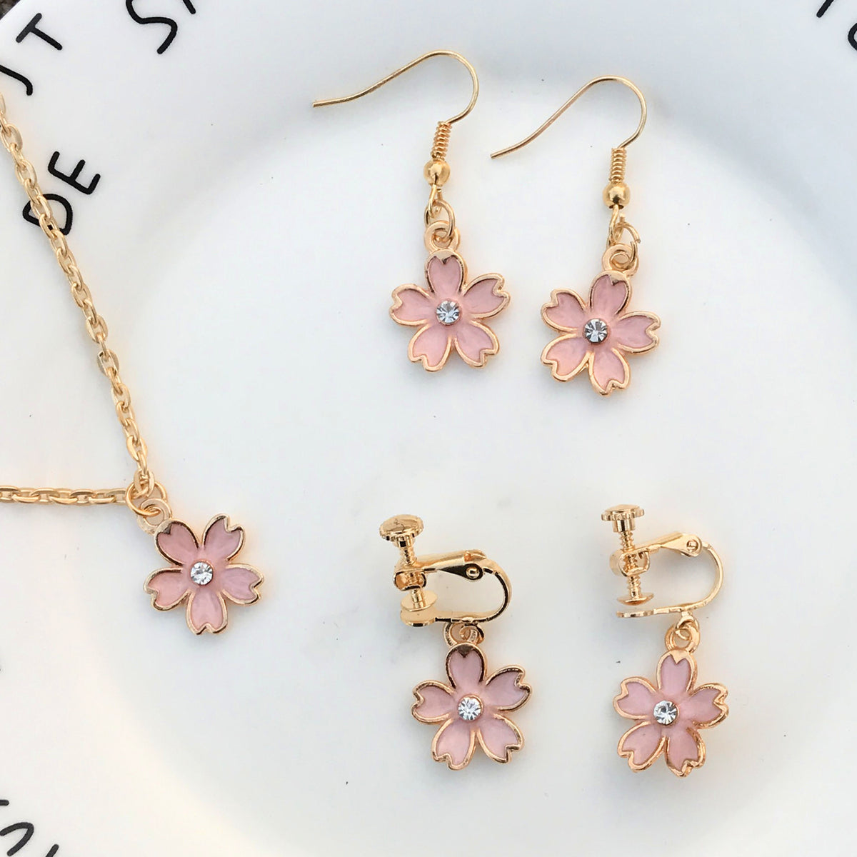 Sakura Pearl Earrings PN0413 – Pennycrafts