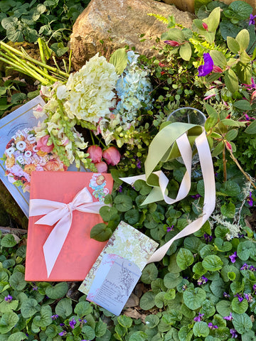 Posy Kits come with optional The Posy Book