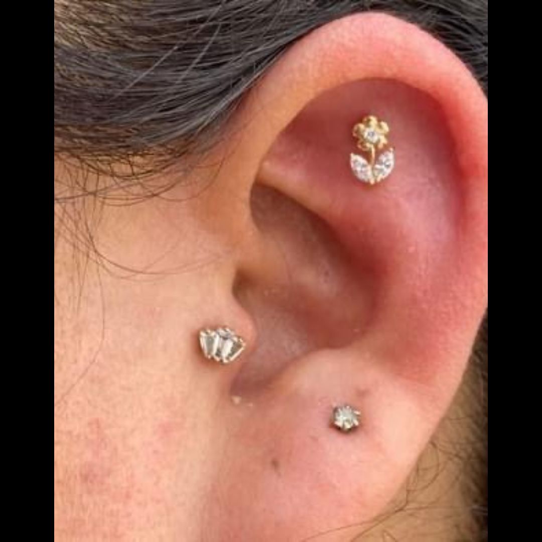 Isabel Palmerin Professional Body Piercer LAs Vegas (9).jpg__PID:7d50e8bb-3857-4951-9b57-f3537f80c84a