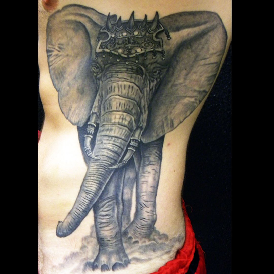 Justin Lewis Las Vegas Tattoo Artist (19).jpg__PID:4cd6b3f2-dac2-40dd-a4c9-011ba97dbb18