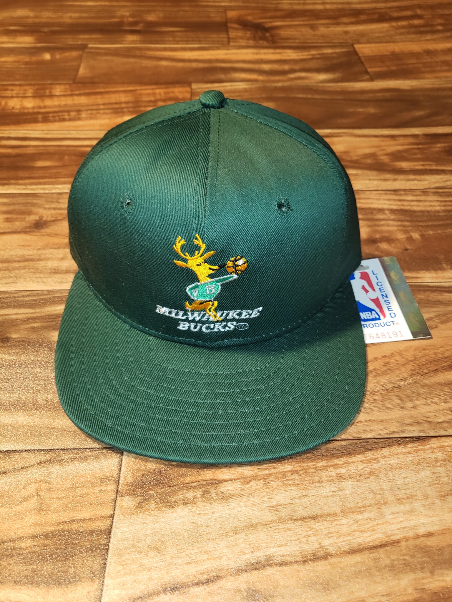 milwaukee bucks old logo hat