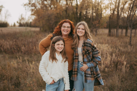 DART Boutique Owner, Leslie Dolby with daughters