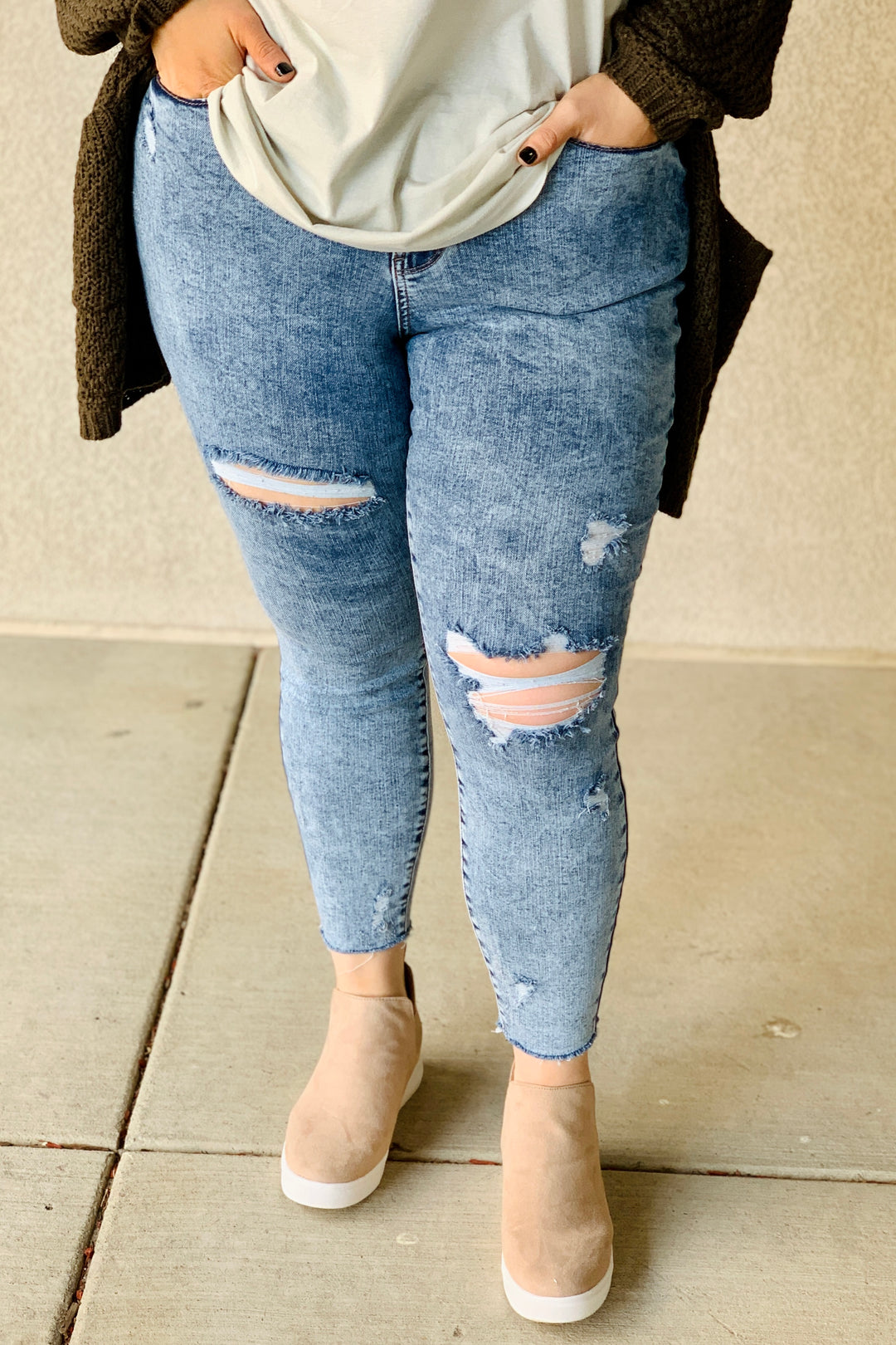 Samantha Mid-Rise Judy Blue Jeans – DART Boutique