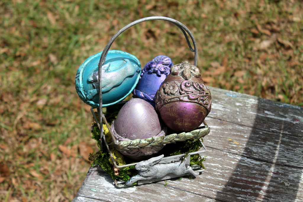 Easter Basket with Fusion Painted & IOD Moulded Eggs