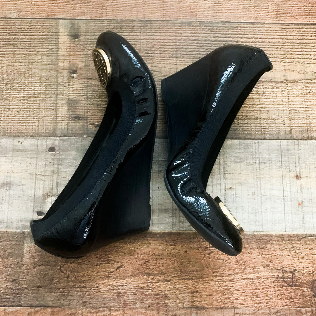 Tory Burch Black Patent Leather Logo Embellished Wedges Pumps- Size 10 –  The Saved Collection
