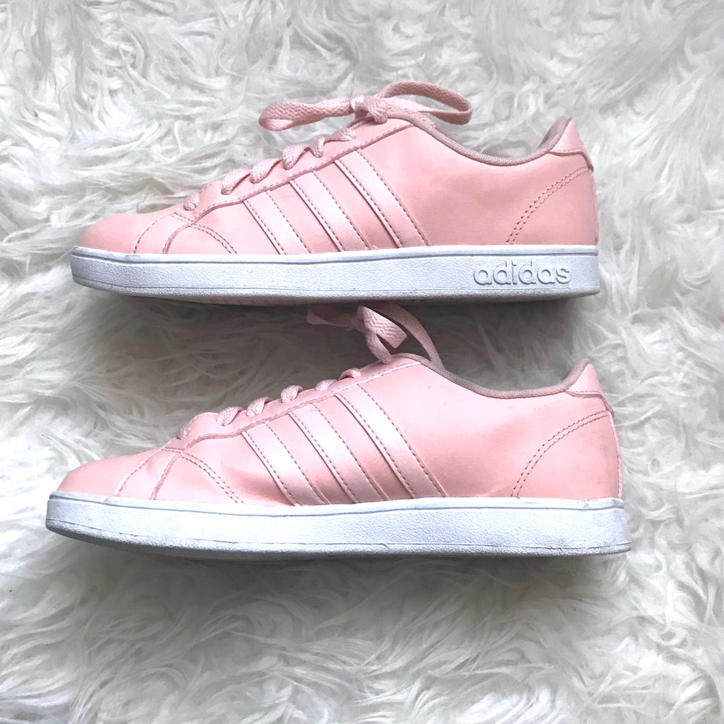 adidas pink laces