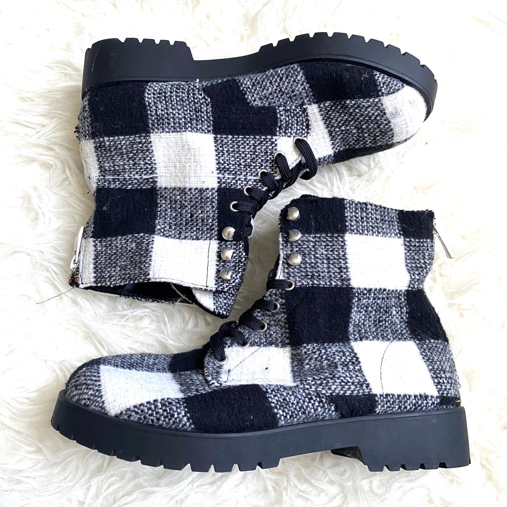 plaid lace up boots