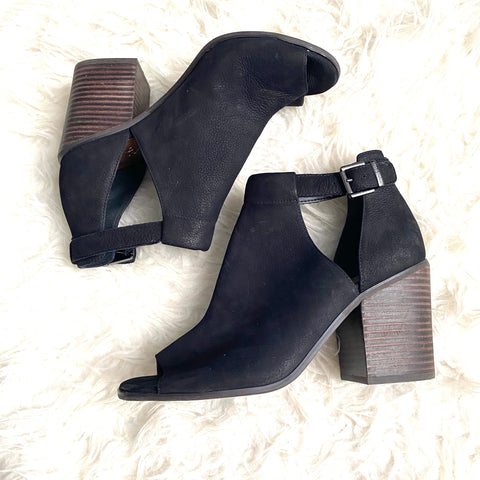 size 9 block heels