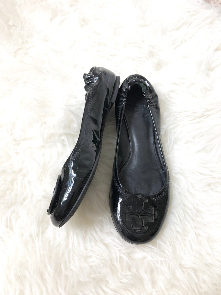 tory burch black patent flats