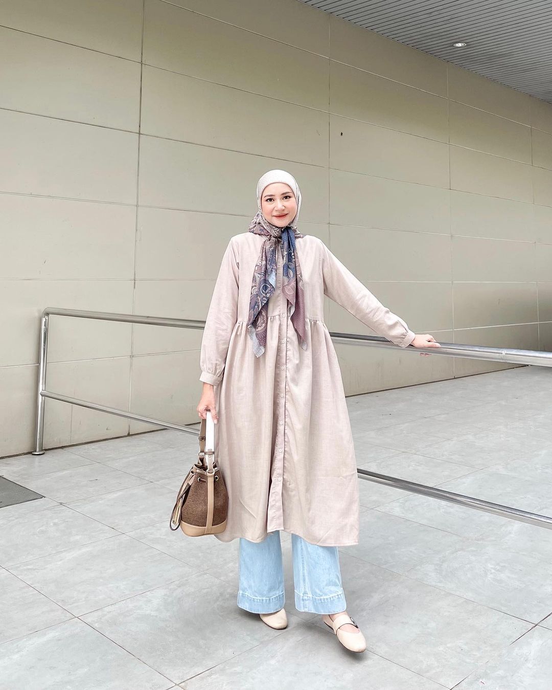 Hijab style, Ootd jaket jeans hijab