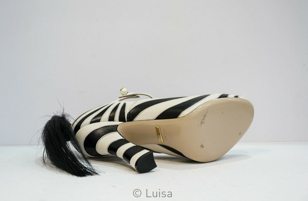 gucci zebra shoes