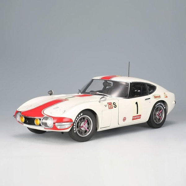 TOYOTA 2000GT AUTO art 1:18-