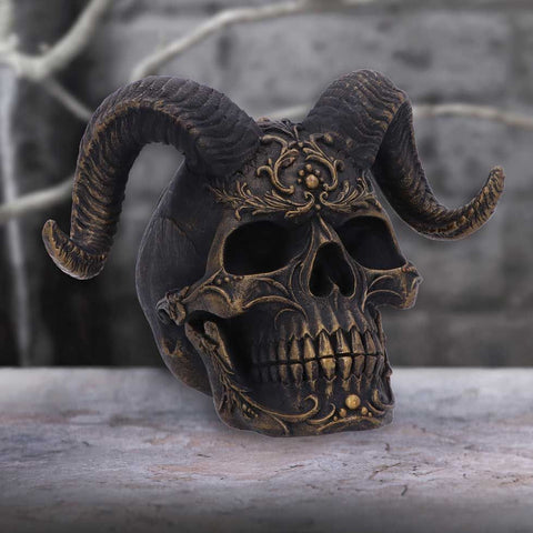 Diabolus Horned Skull