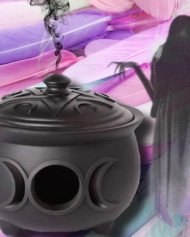 Alchemy Triple Moon Cauldron Pot