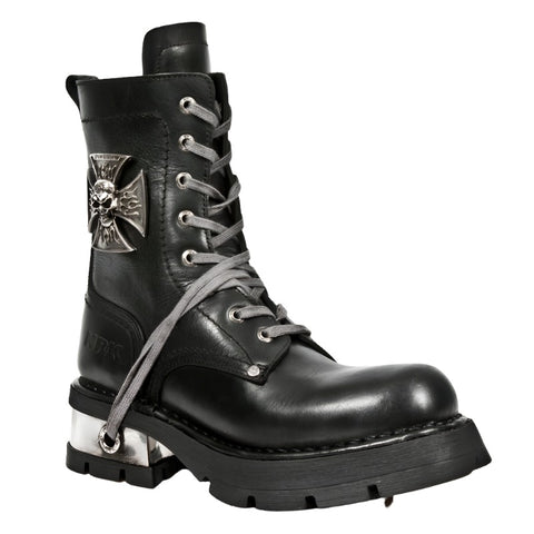 skull biker boots