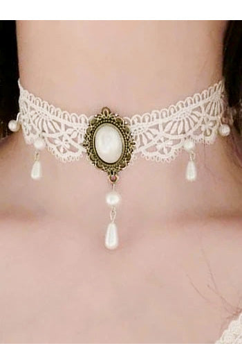 white choker lace