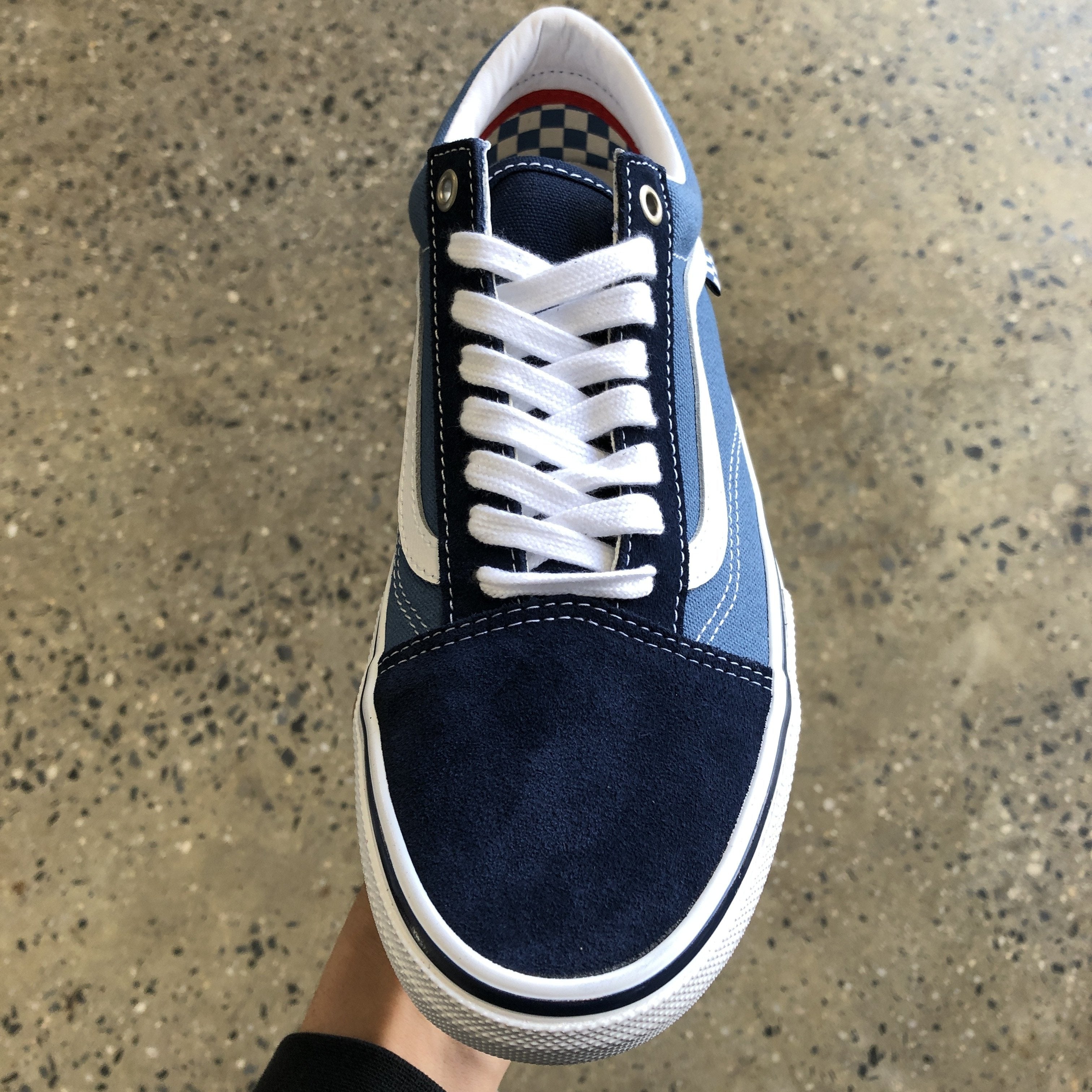 vans old skool navy blue and white