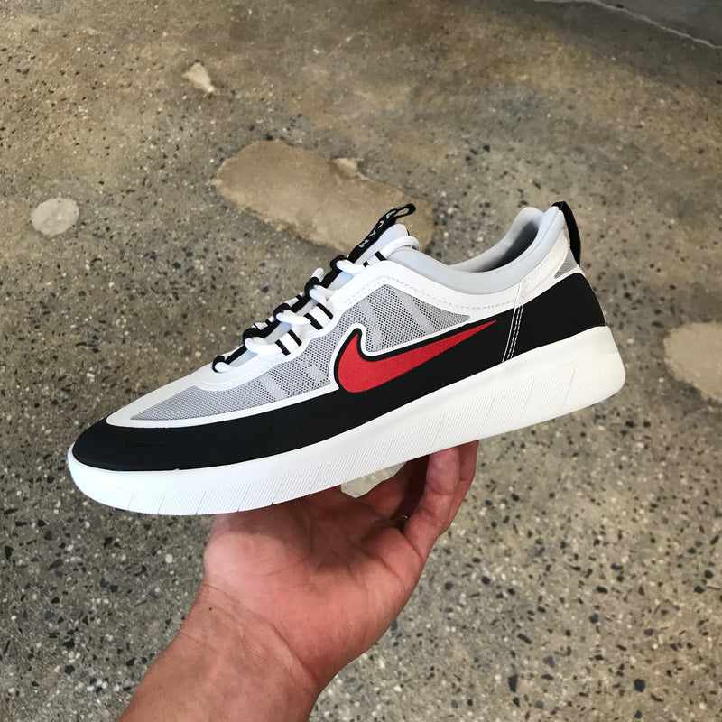 nike nyjah red