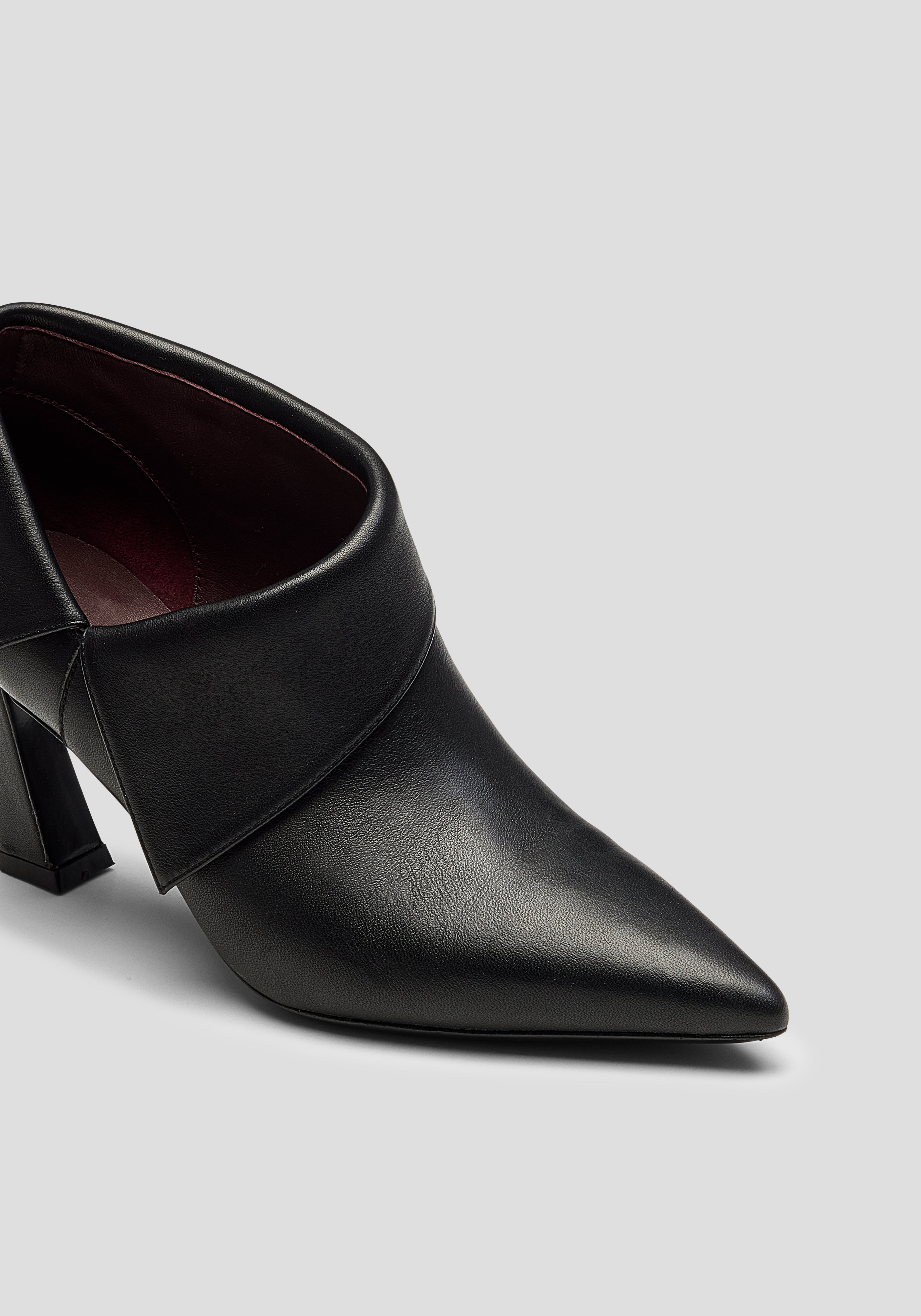 Viktoria & Woods Wesley Boot In Black