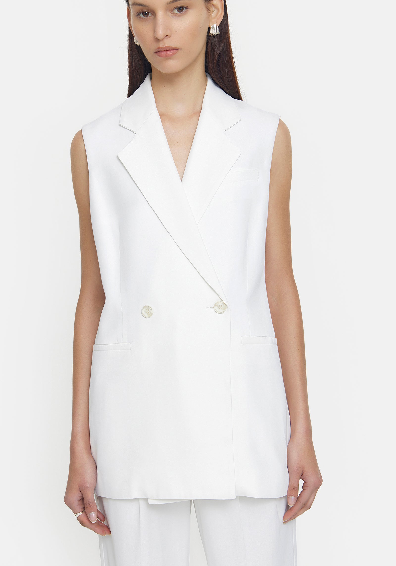 White on sale blazer sleeveless