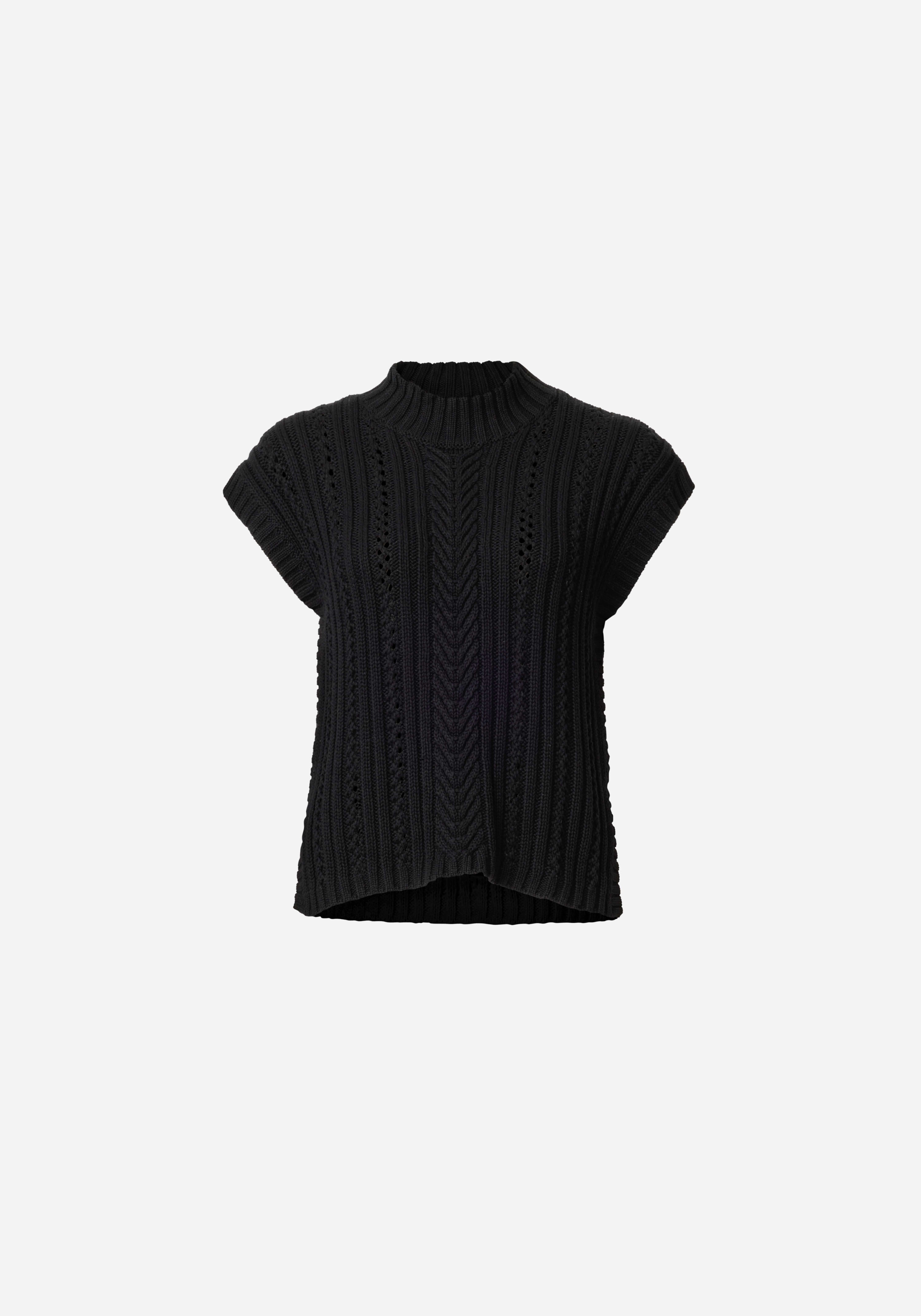 Montalto Vest IN BLACK | KNITWEAR | VIKTORIA & WOODS - Viktoria & Woods