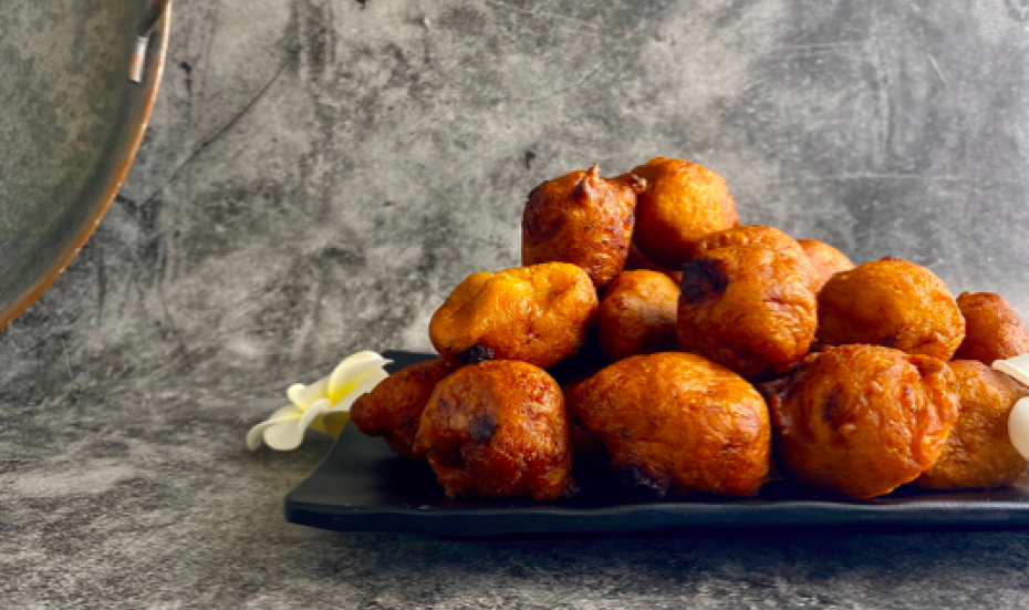 Cekodok pisang, kodok pisang, jemput-jemput pisang as a favourite tea time snack