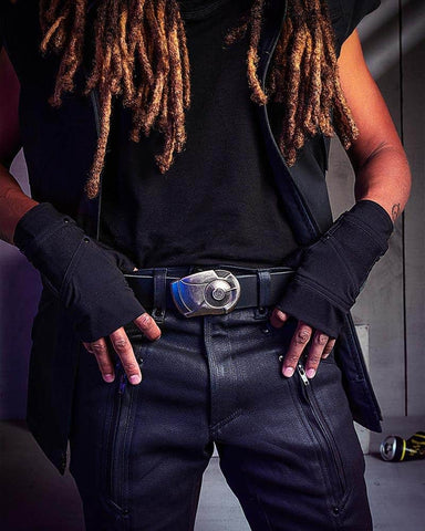 Crisiswear's futuristic Netrunner MKII pants and jackets look beautiful with the Android belt buckle. Price: $105