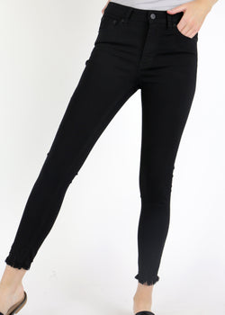 wrangler regular fit jeans with comfort flex waistband