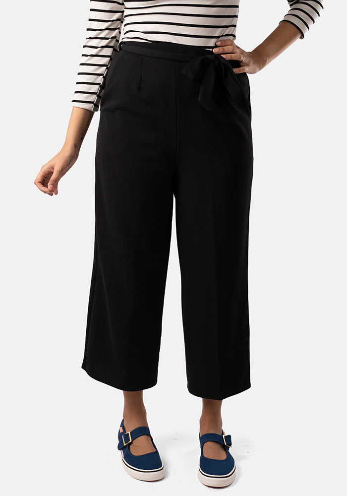 Myleene Black 3/4 Leg Trouser – Popsy Clothing