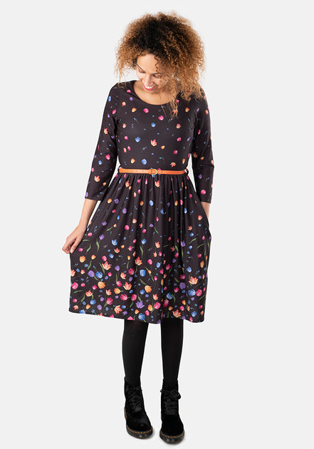 Terri Tulip Border Print Dress – Popsy Clothing