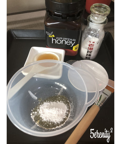Traditional Chinese Medicine pearl honey mask ingredients step 2 mix