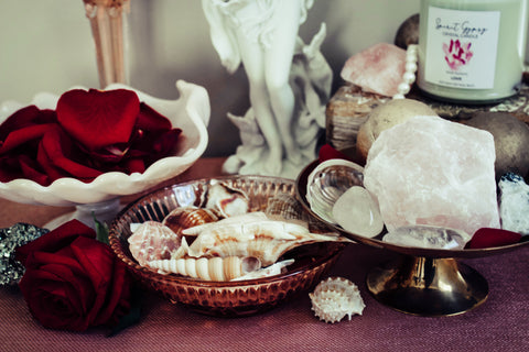 Goddess Altar - Aphrodite - Rose Quartz, Rose Petals, Seashells