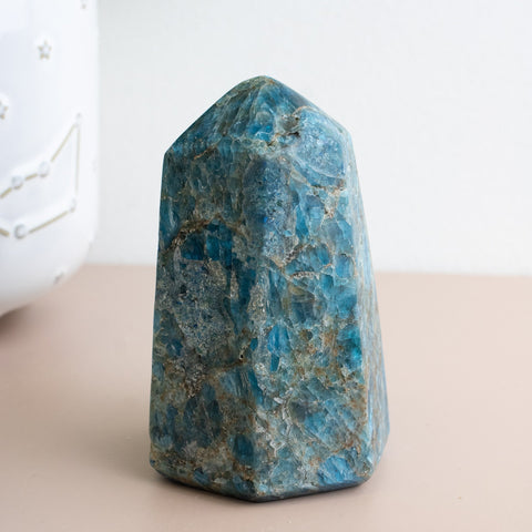 Blue Apatite Healing Crystal - Muse + Moonstone