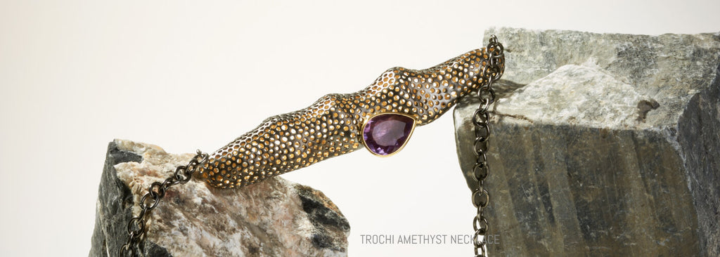 TROCHI AMETHYST NECKLACE