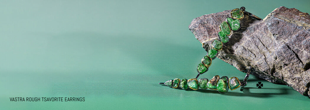 VASTRA ROUGH TSAVORITE EARRINGS