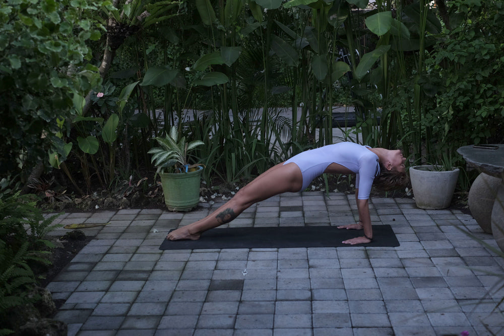 yoga for surfers reverse plank.