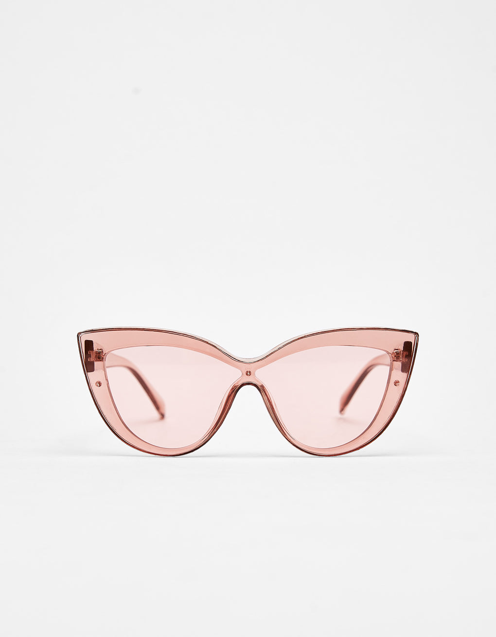 Cat eye sunglasses