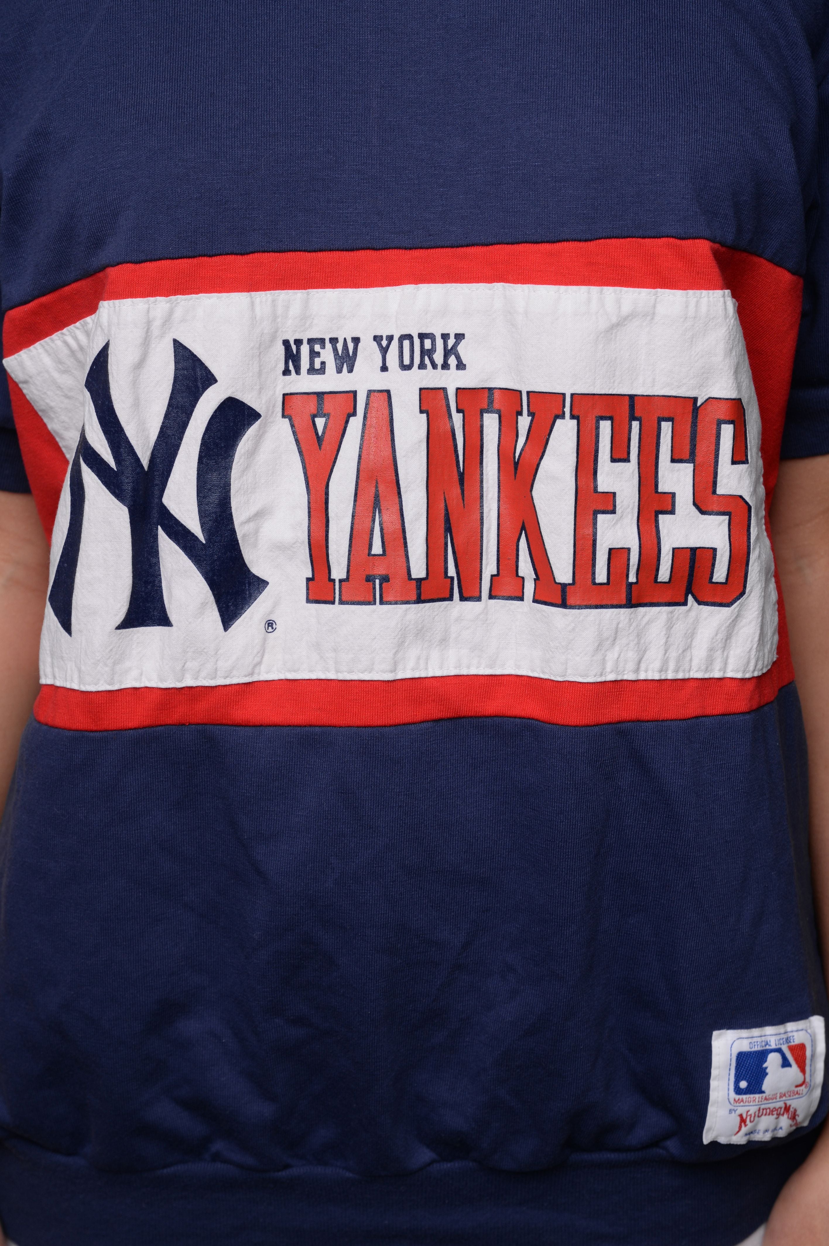 yankees short sleeve hoodie