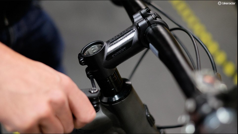 blog photo step 1 how to adjust handlebar in threadless stem of hybrid or mountain bike 